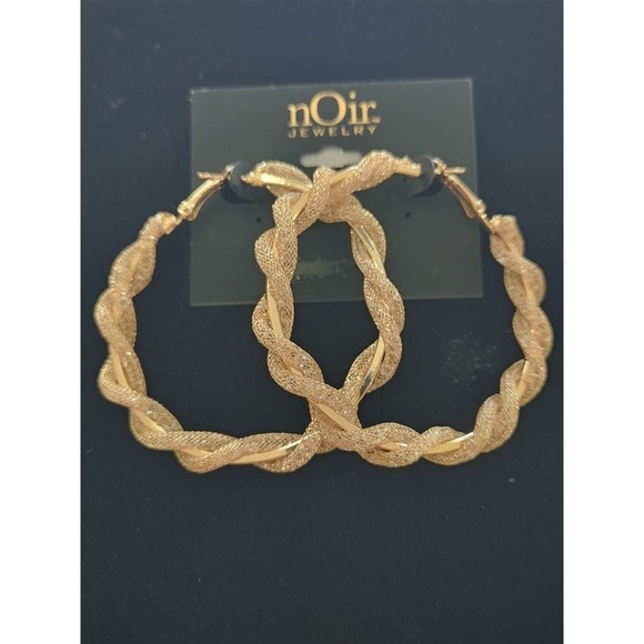 noir kei ninomiya Jewelry - NWT nOir LG Gold Braid Chain Round Hoop Earrings 113280